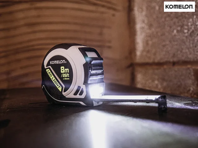 LED LIGHT Tape Measure 8m/26ft (Width 25mm) - Image 6